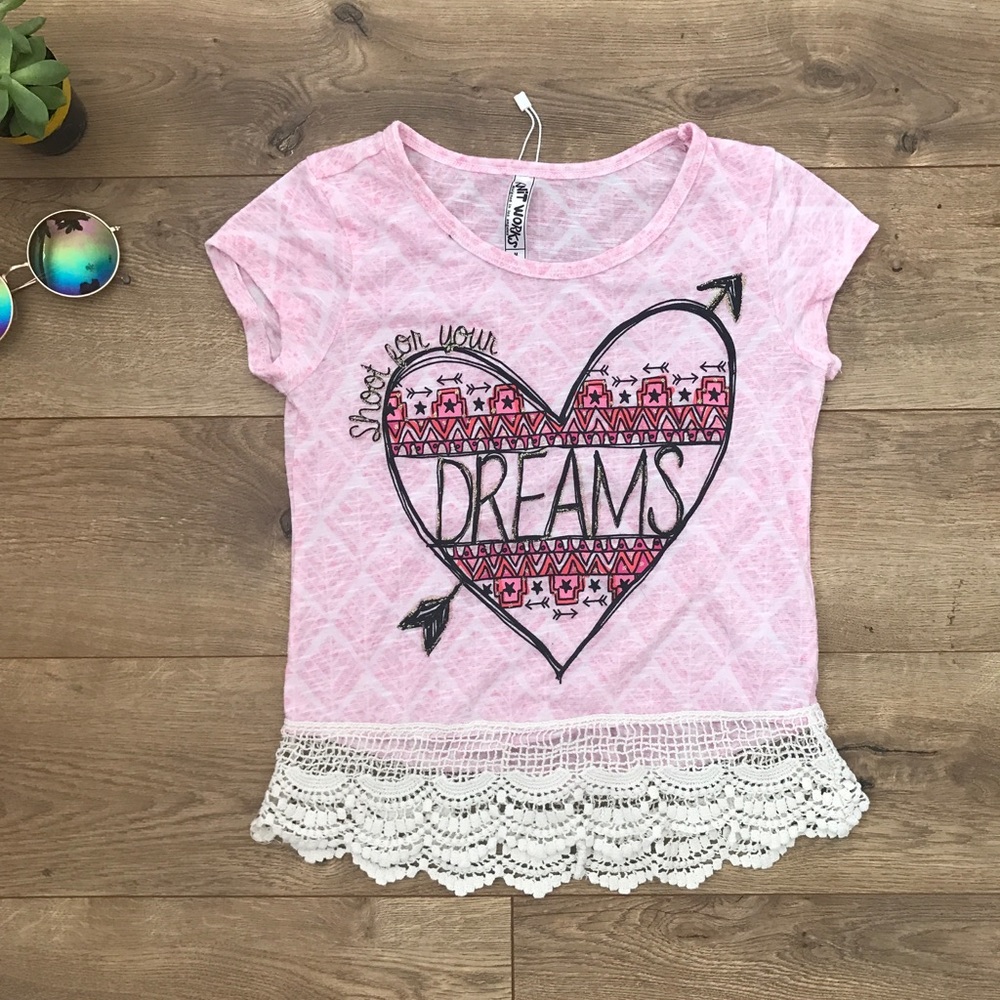 NWOT Shoot For Your Dreams Shirt by Knitworks