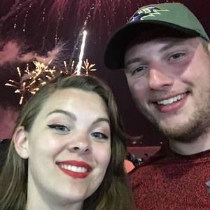 Meet your Posher, Alex