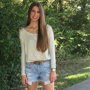 Meet your Posher, Madeline