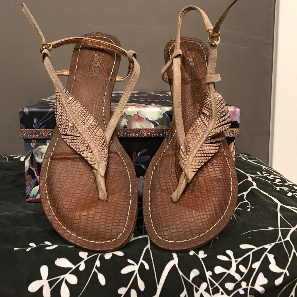 Leaf Thong Sandals