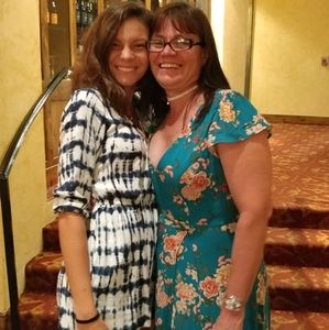 Meet your Posher, Debra