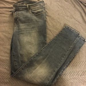 14R Old Navy rockstar skinny jean!