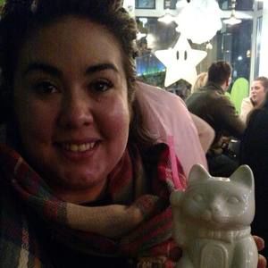 Meet your Posher, Mireya