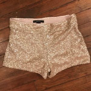 Forever 21 Gold Sequin Shorts Size Small Forever 21 Gold Sequin Shorts Size Small