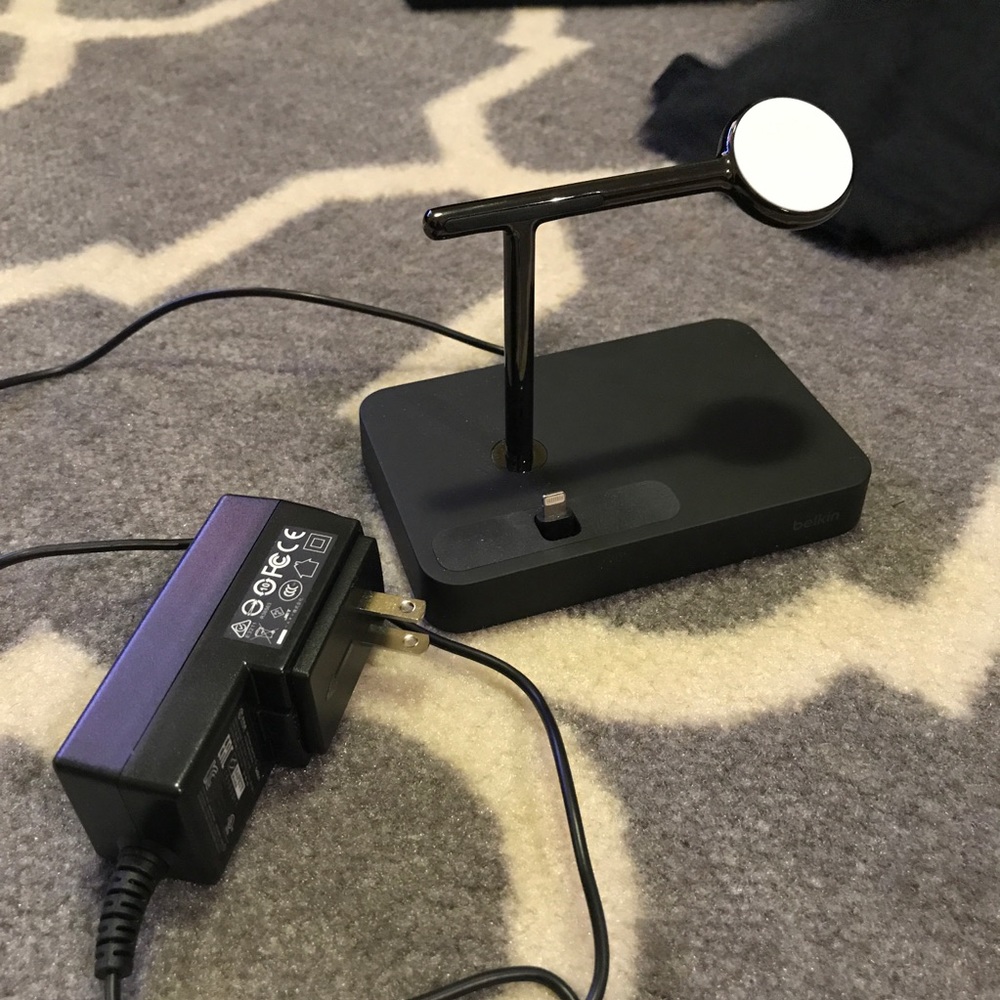 Belkin charge dock
