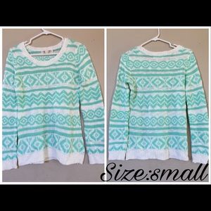 Pink rose knitted sweater