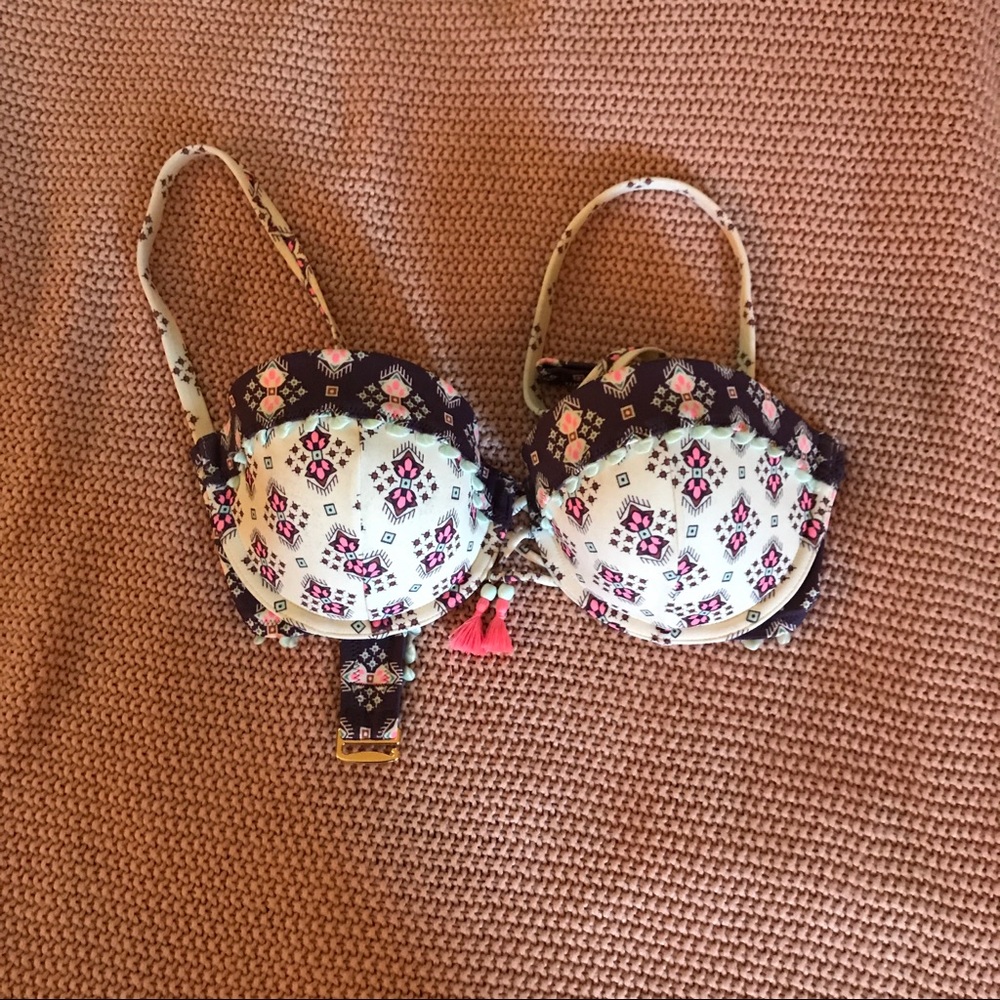 Victoria's Secret Tribal Swimsuit Top