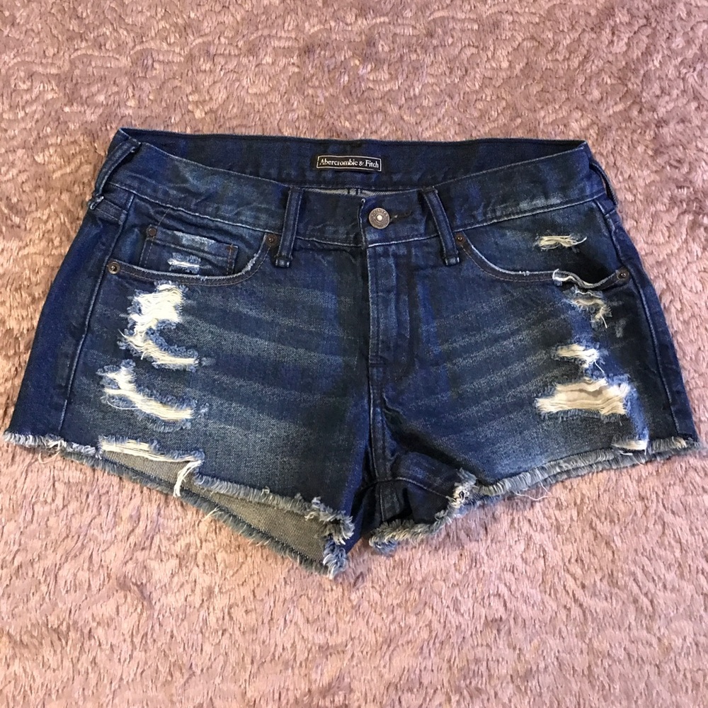*****SOLD*****Abercrombie &Fitch short