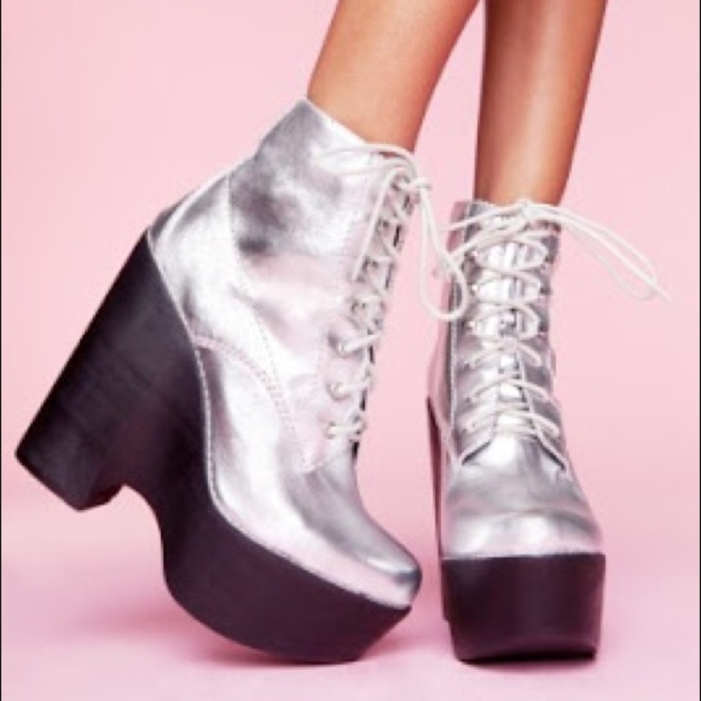 Jeffrey Campbell Tardy Silver *BLACK FRIDAY PRICE*
