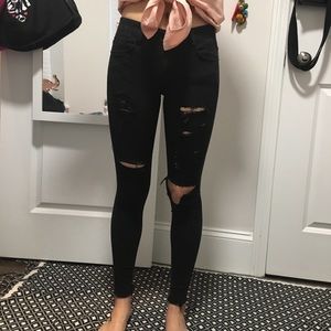 Black skinny jeans