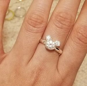 Mickey mouse ring