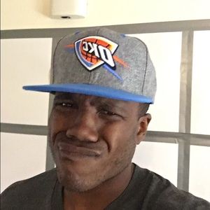 Meet your Posher, Khris