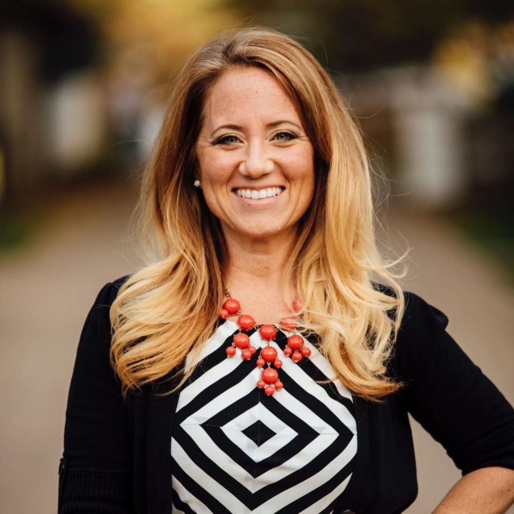 Meet your Posher, Courtney