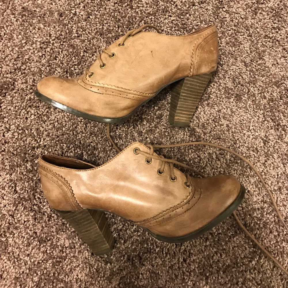 Urban outfitters booties/heels