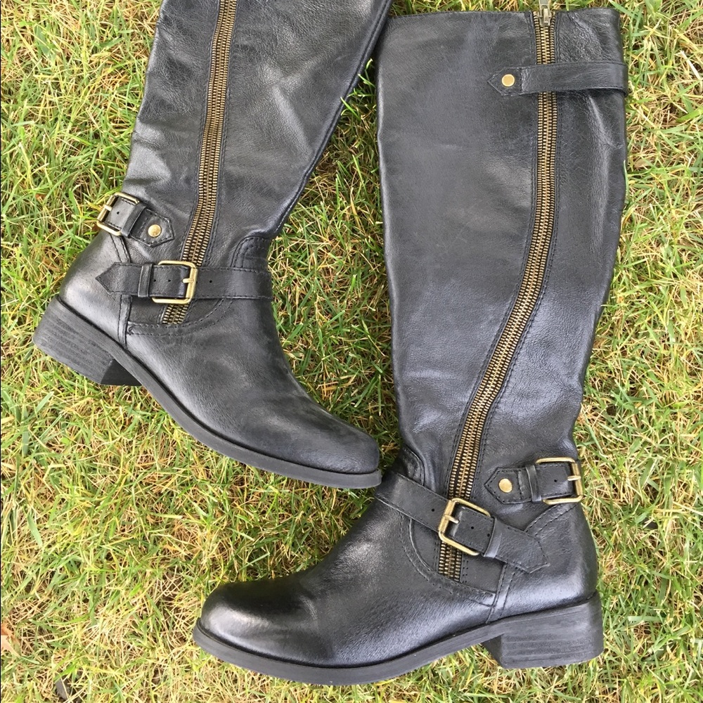 Steve Madden black leather boots