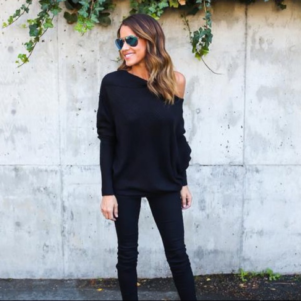 Slouchy Off Shoulder Loose Ribbed Knit Sweater Top - Picture 3 of 4