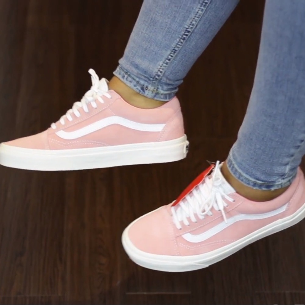 Meet your Posher, Clara