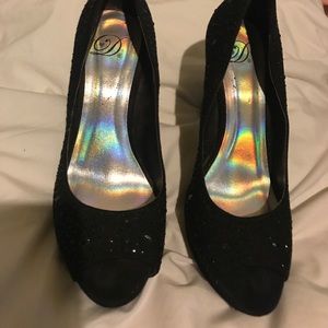 Black peep toe heels