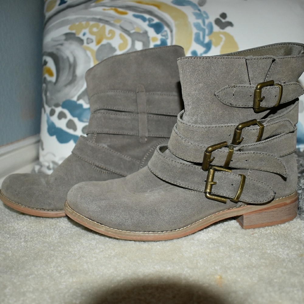 Aldo Gray Booties