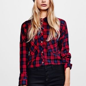 H&M Divided Plaid Button-Down Cropped Shirt