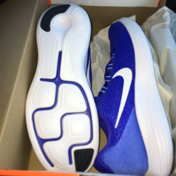 🆕Nike Lunar Converge Ladies Trainers - Picture 5 of 5