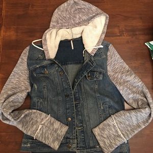 💙FREE PEOPLE💙 Jean jacket