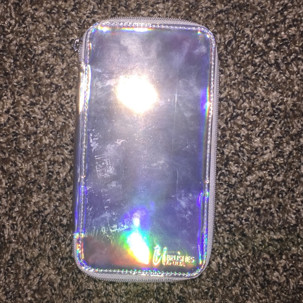 IT COSMETICS Brush holder