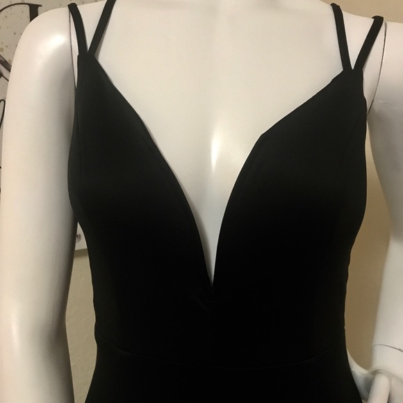 🖤 DRESS 🖤 - Picture 3 of 6