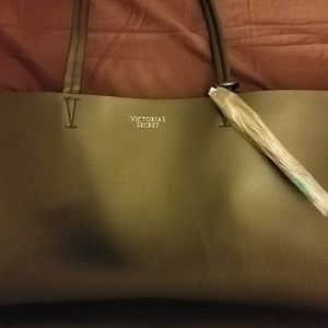 Victoria's Secret Metro tote with Makeup bag