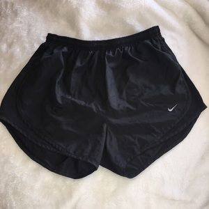 Women's Nike shorts Women's Nike shorts