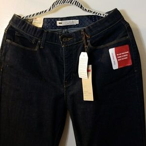 Levis jeans