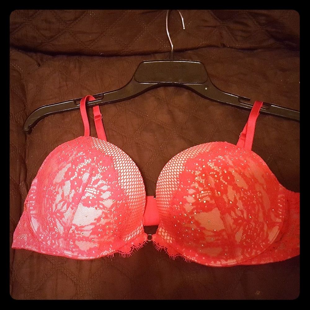 Victoria Secret bra