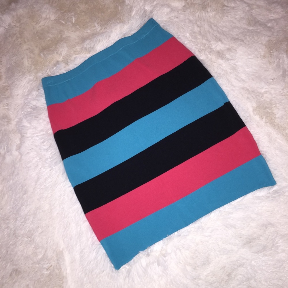 Bebe skirt ❌SOLD❌