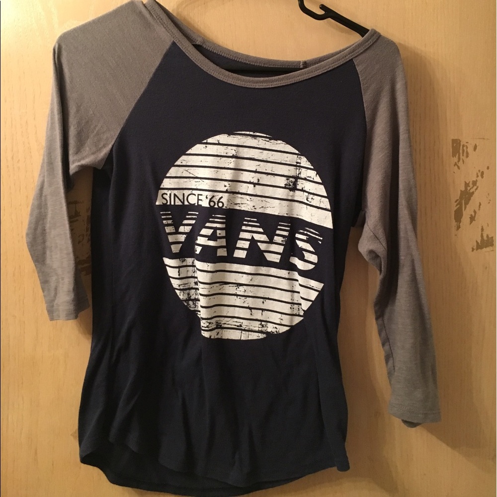 VANS 3/4 sleeve shirt