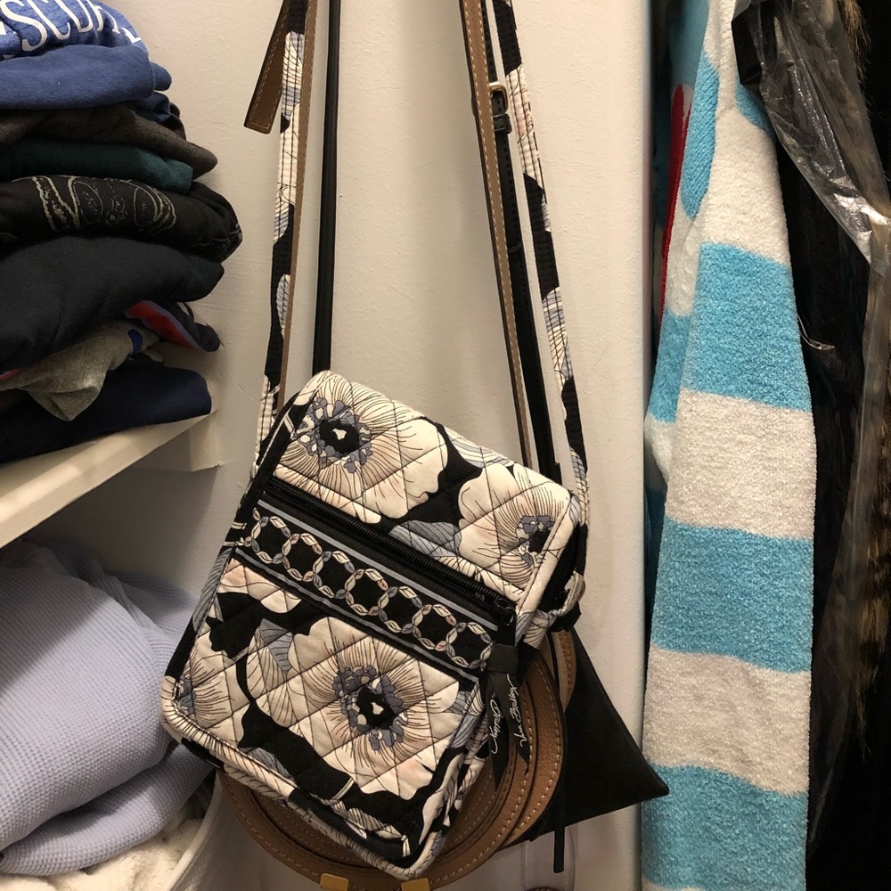 Vera Bradley crossbody purse