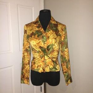 🚨Adorable light weight jacket🚨