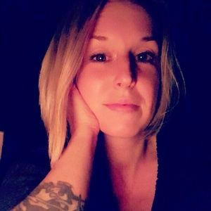 Meet your Posher, Leah