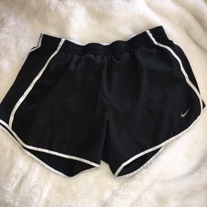 Women's Nike shorts Women's Nike shorts