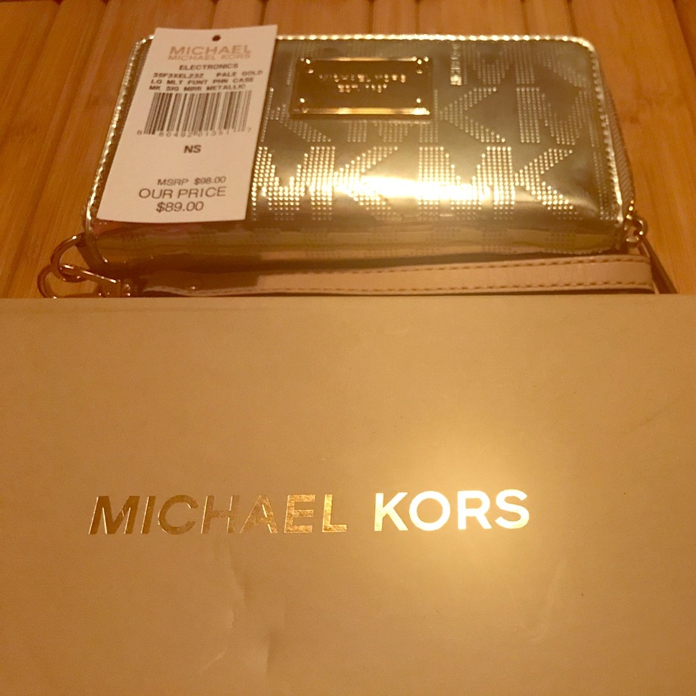 Michael Kors phone case wrislet.