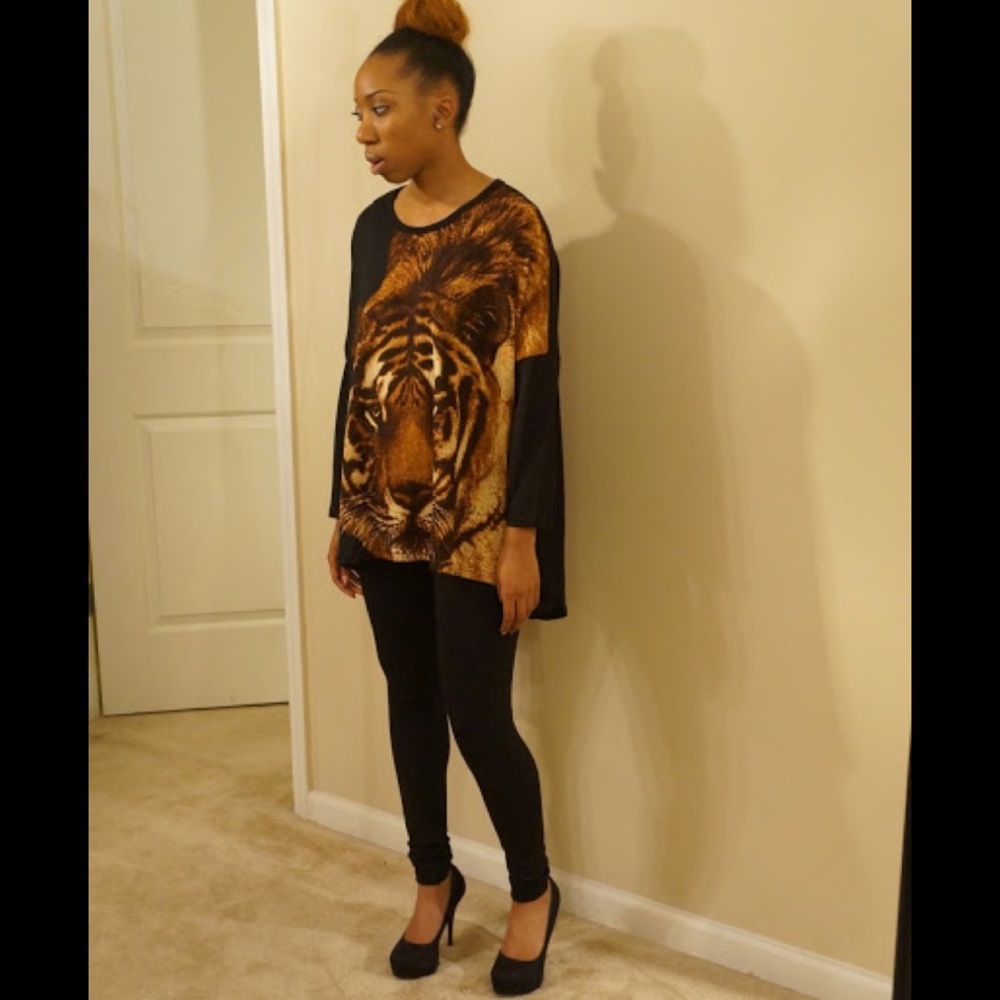 Oversized Hi Lo Tiger Sweater