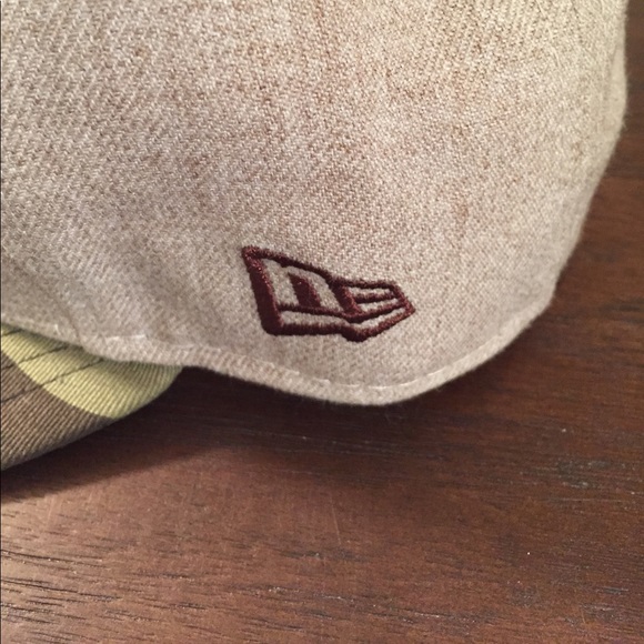 Yankees Hat Army/Tan Rare Baseball Hat - Like New - Picture 2 of 4