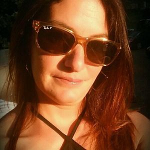 Meet your Posher, Rose