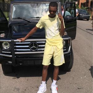 Meet your Posher, Damondo