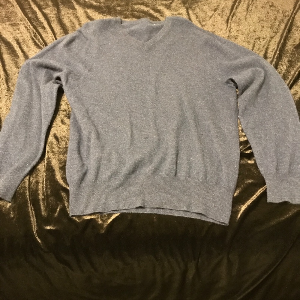 Cashmere sweater