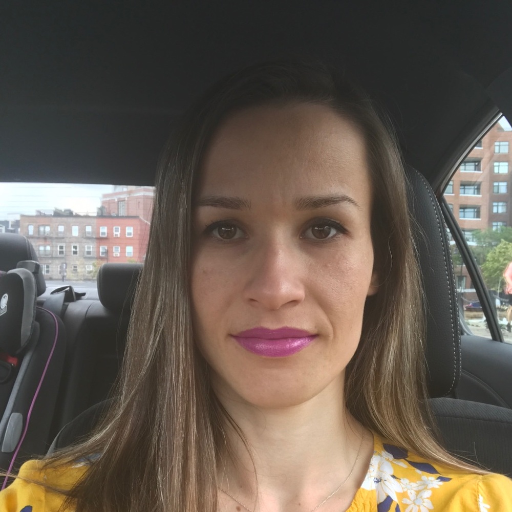 Meet your Posher, Ermira