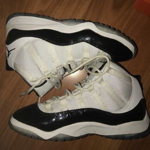 Jordan 11s