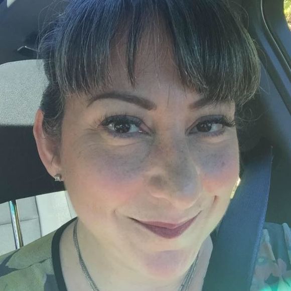 Meet your Posher, Amy - Picture 1 of 1