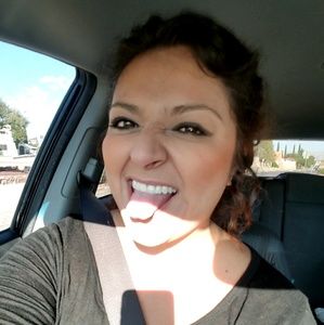 Meet your Posher, Carmella