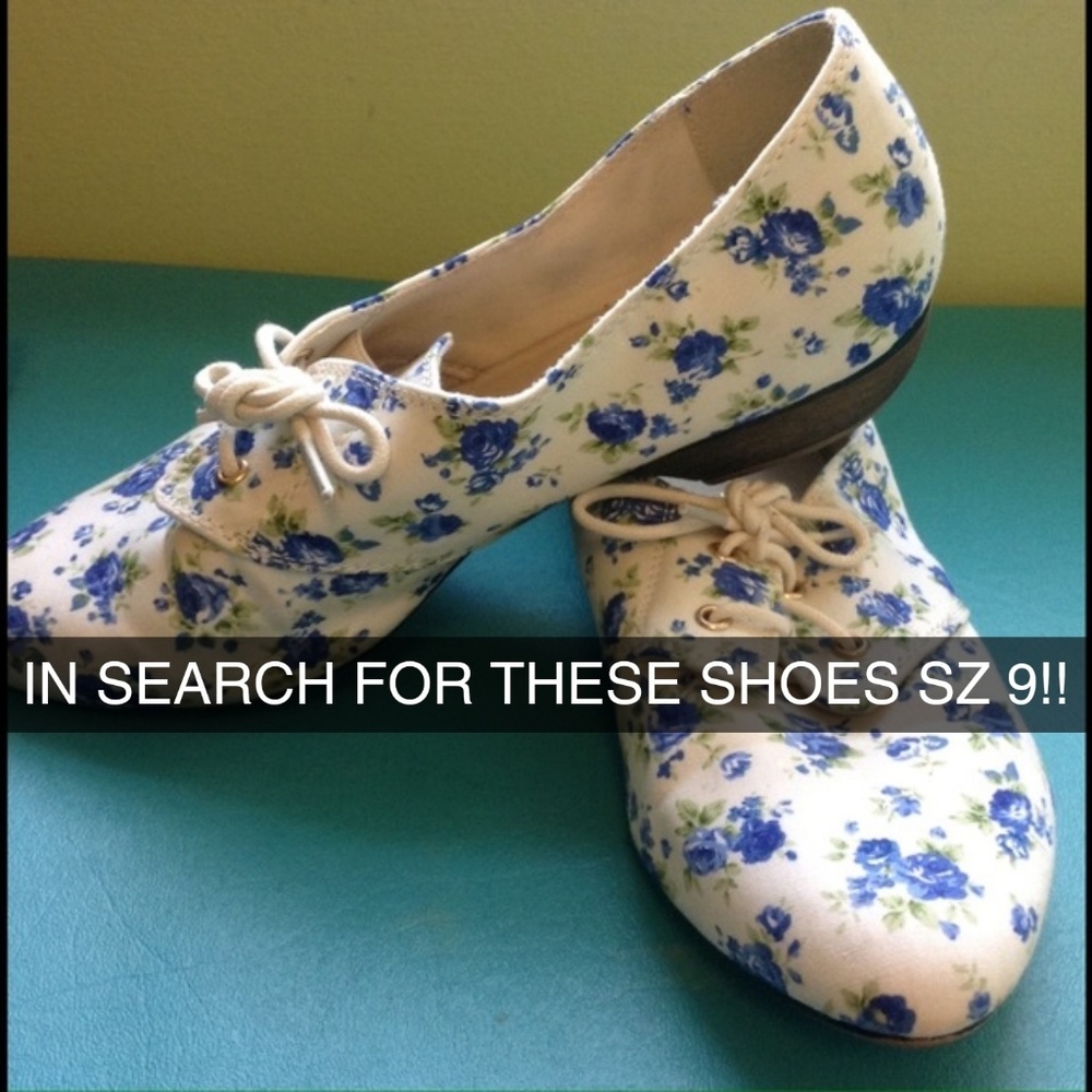 ISO RESTRICTED FLORAL FLATS!!!