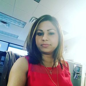 Meet your Posher, Melissa